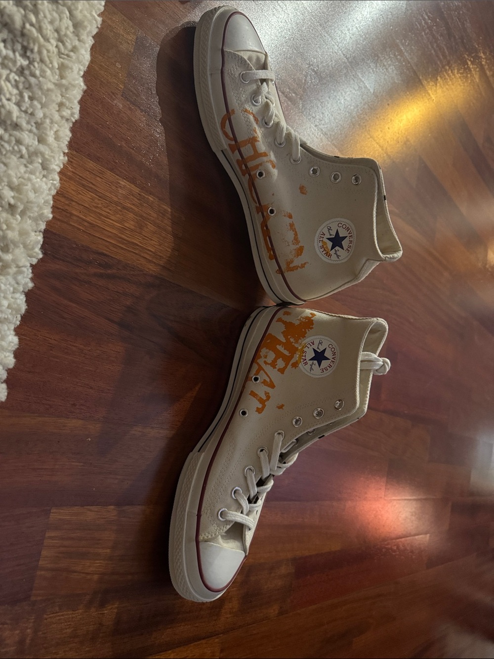 Rare Andy warhol artwork work Converse High Top Sneakers in Cream - Picture 3 of 10